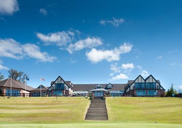 Woodbury Park Hotel & Golf Club exterior