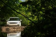 Range rover wading off road